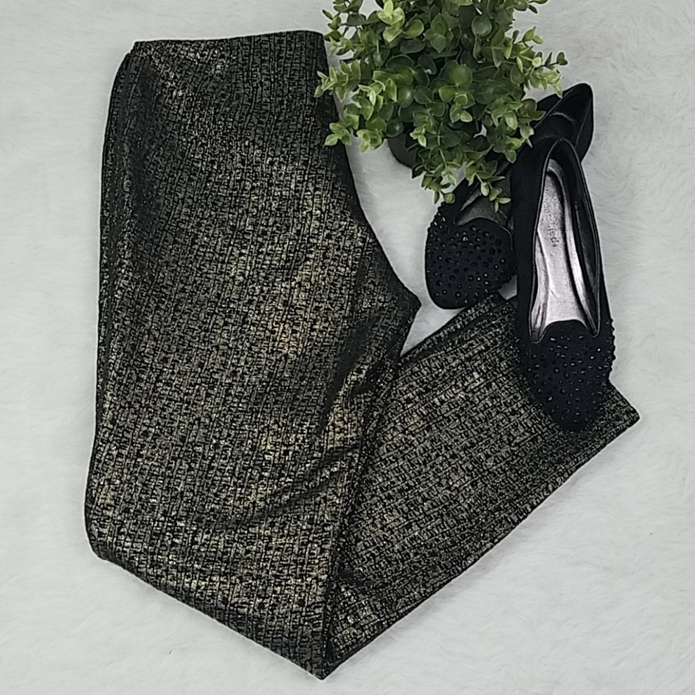 Attention pants